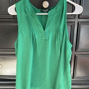 Elegant Green Sleeveless Blouse